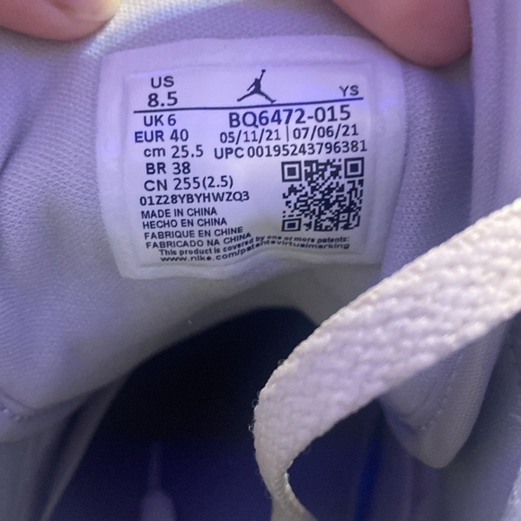 Jordan 1 (mids) grey fog women's size 8.5 - Picture 4 of 4